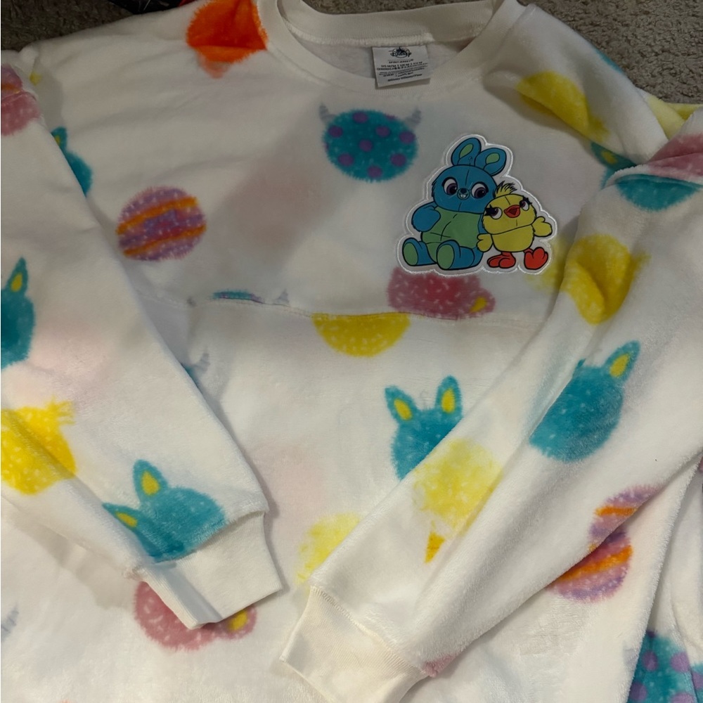 NEW Disney Spirit Jersey Adult M Soft White Fuzzy Sulley Ducky Red Fleece Pixar